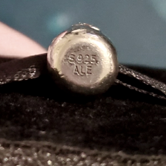 Pandora Snowman charm (retired) - Picture 3 of 3